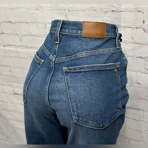 MADEWELL “THE MOMJEAN" High Rise Tapered Stretch Jeans 29